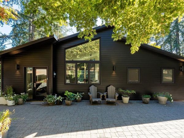 685 LOST LAKE Rd , Highlands, BC V9B 6E3