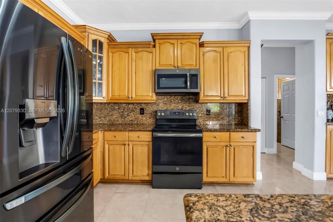 2566 SW 158th Ave, Miramar, FL 33027 Photo