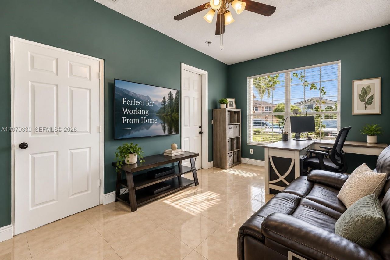 2566 SW 158th Ave, Miramar, FL 33027 Photo