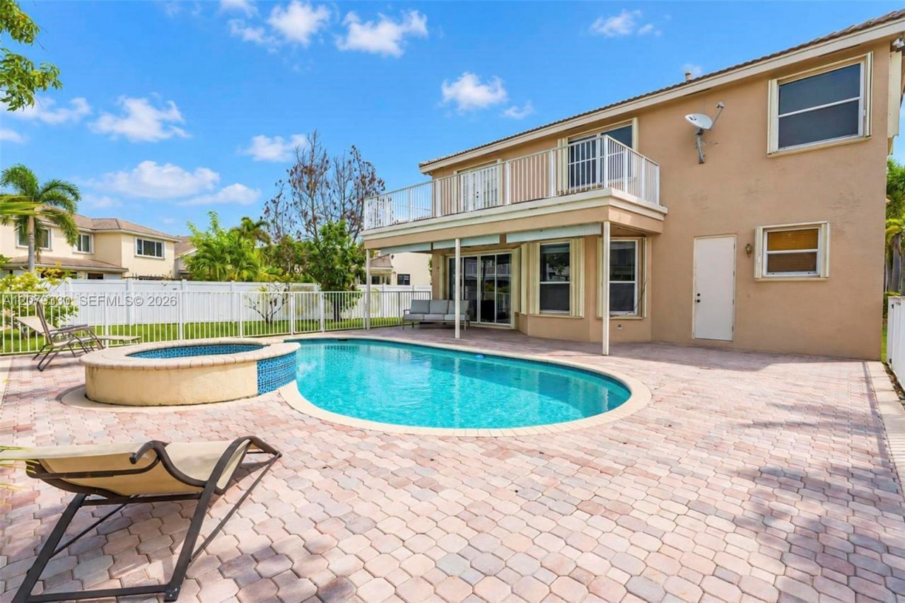 2566 SW 158th Ave, Miramar, FL 33027 Photo