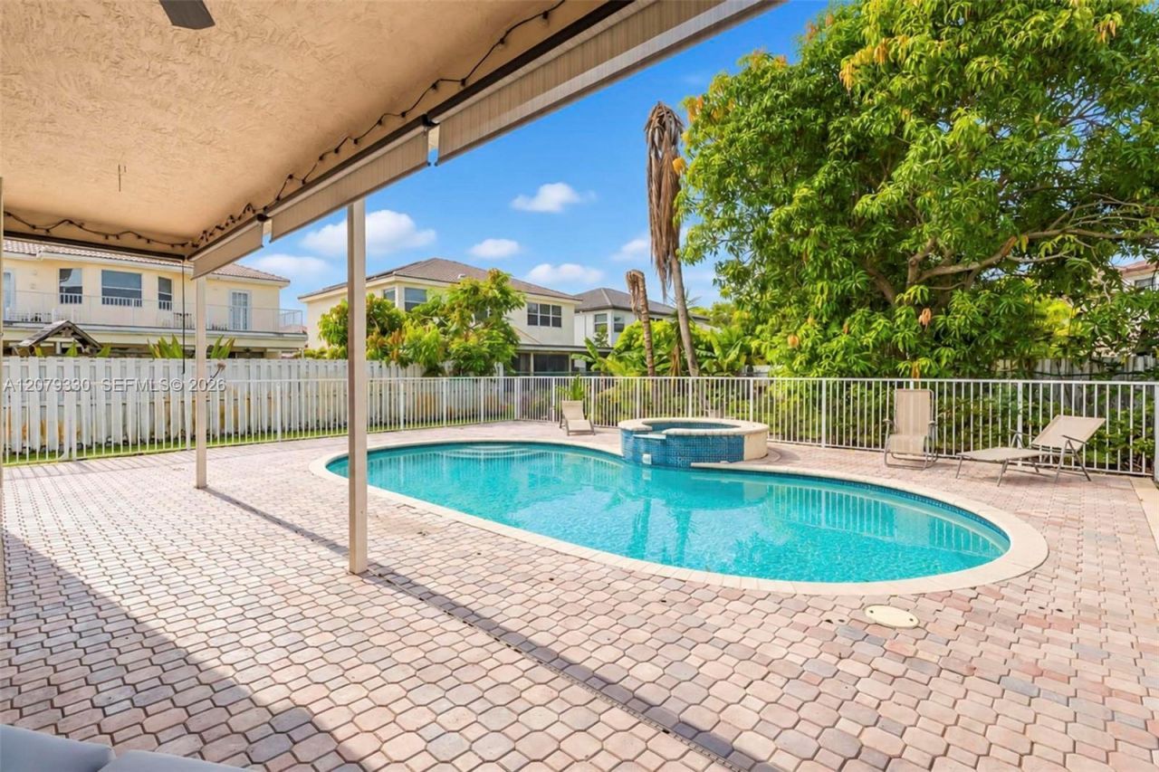 2566 SW 158th Ave, Miramar, FL 33027 Photo