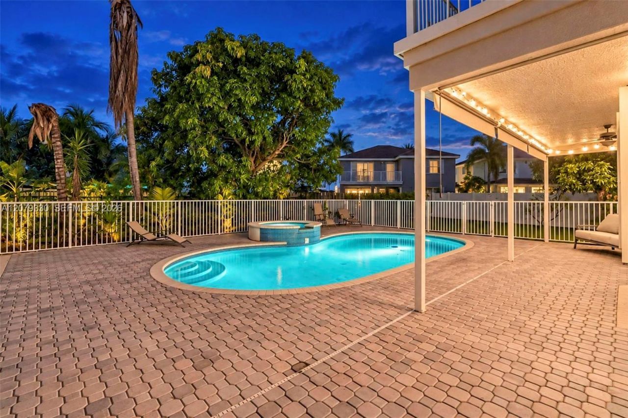 2566 SW 158th Ave, Miramar, FL 33027 Photo