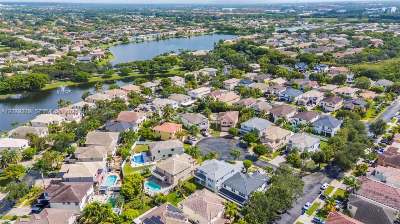2566 SW 158th Ave, Miramar, FL 33027 Photo
