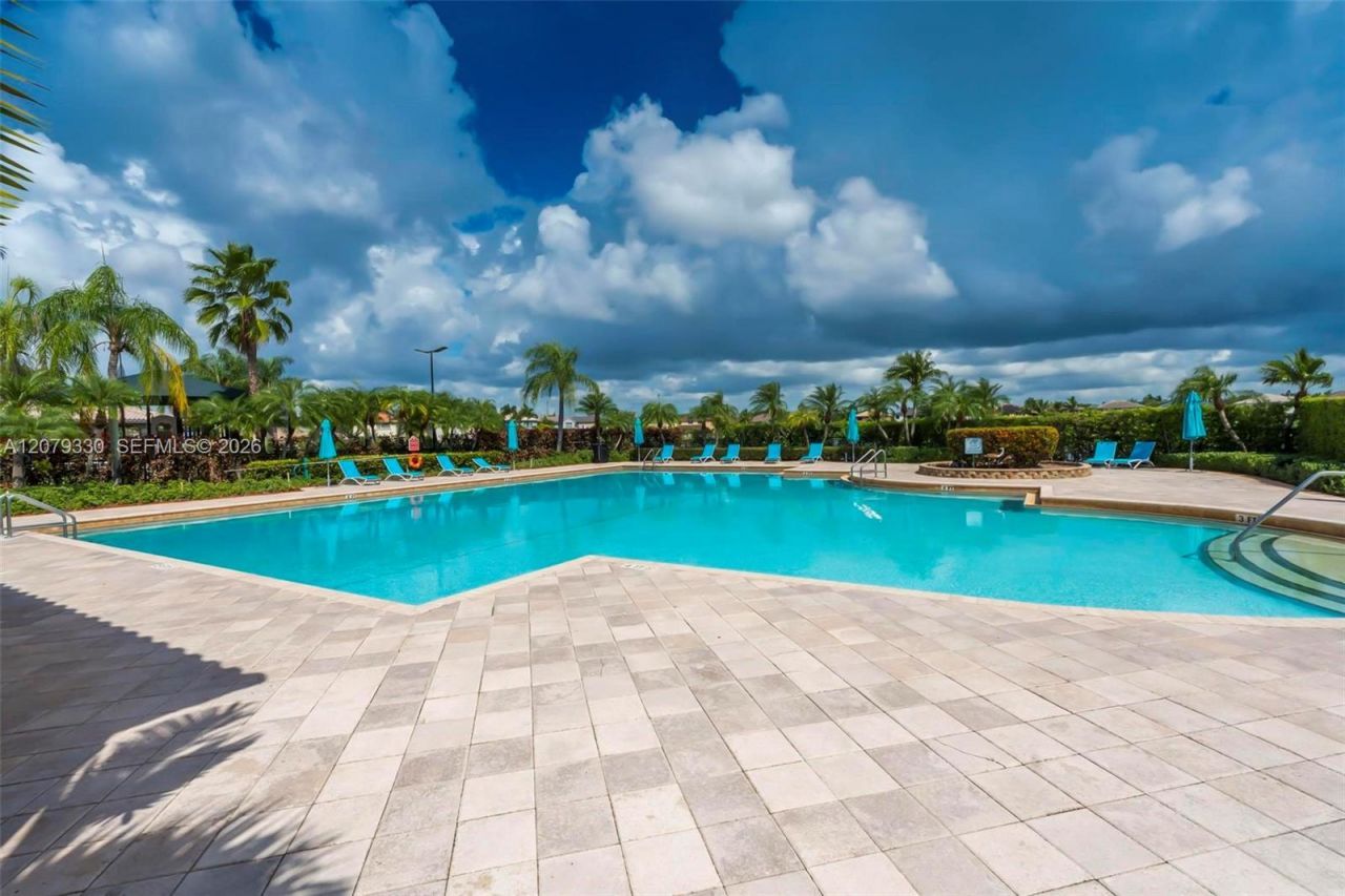 2566 SW 158th Ave, Miramar, FL 33027 Photo