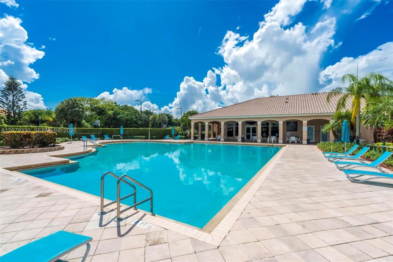 2566 SW 158th Ave, Miramar, FL 33027 Photo