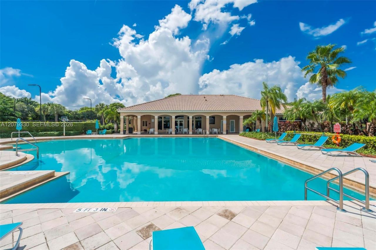 2566 SW 158th Ave, Miramar, FL 33027 Photo