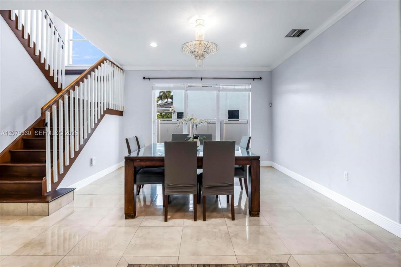 2566 SW 158th Ave, Miramar, FL 33027 Photo