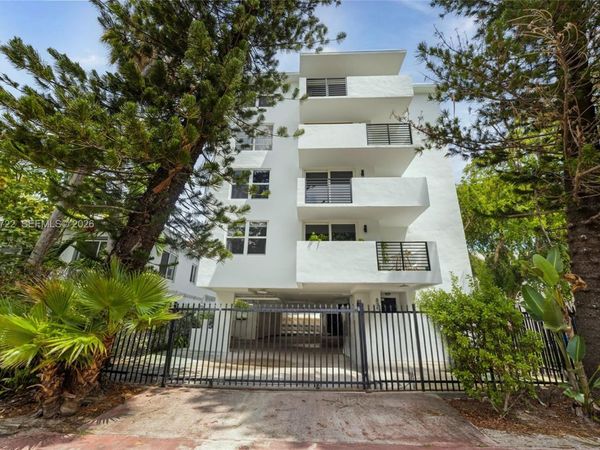 631 Jefferson Ave, Unit 304, Miami Beach, FL 33139