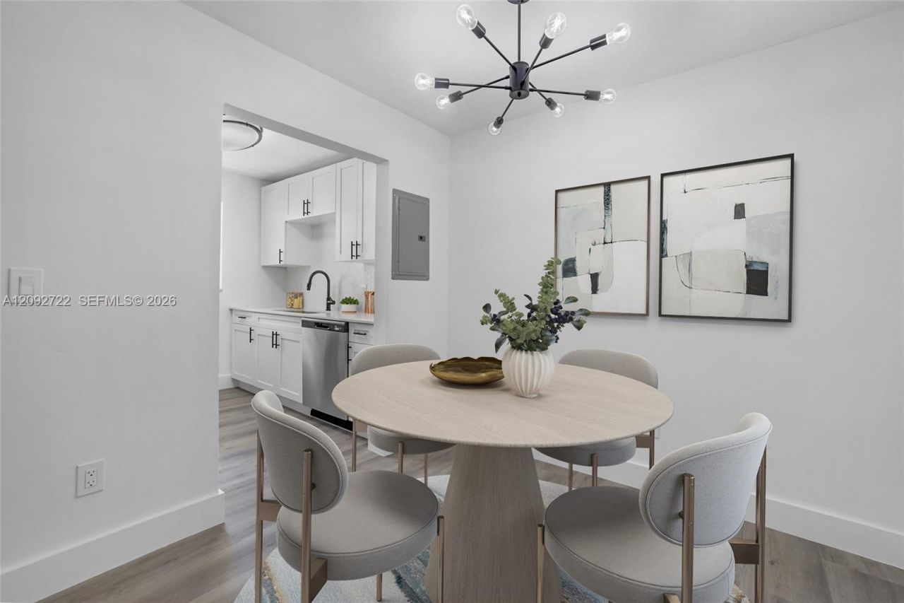 631 Jefferson Ave, Unit 304, Miami Beach, FL 33139 Photo