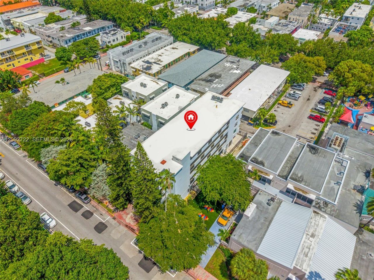 631 Jefferson Ave, Unit 304, Miami Beach, FL 33139 Photo