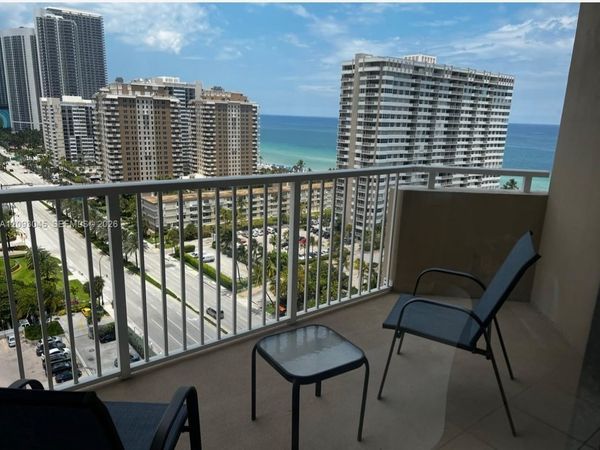 1985 S Ocean Dr , Unit 17M, Hallandale Beach, FL 33009