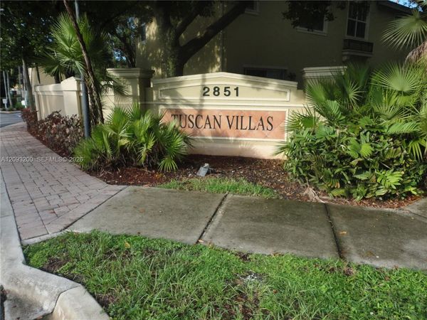 Unit 902, Tamarac, FL 33309