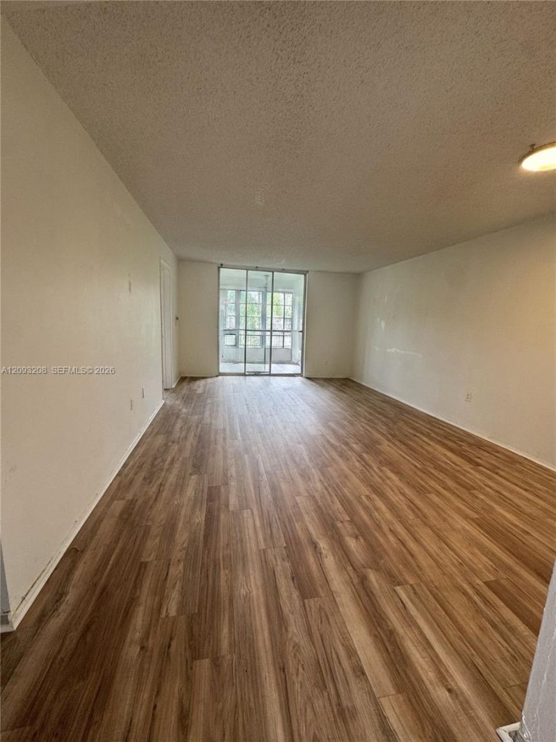8500 Sunrise Lakes Blvd , Unit 103, Sunrise, FL 33322 Photo