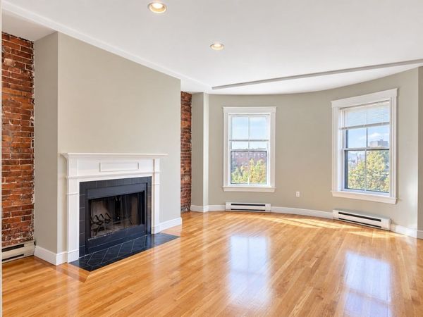 1750 Washington Street, Unit 10, Boston, MA 02118