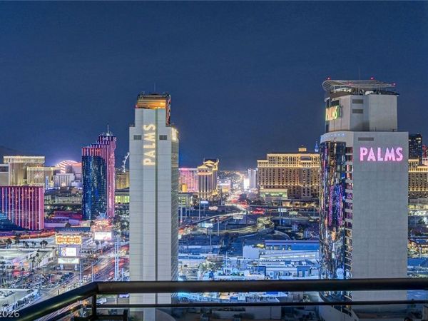 4381 W Flamingo Road, Unit 3002, Las Vegas, NV 89103