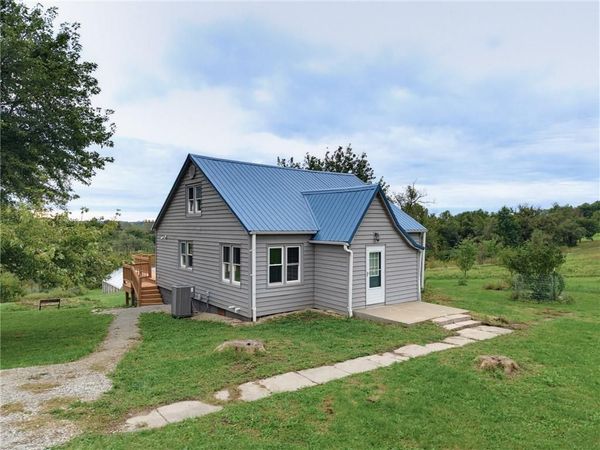 224 NW 3rd Avenue, Trenton, MO 64683