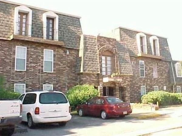 6300 RIVERSIDE Drive , Unit 274, Metairie, LA 70003