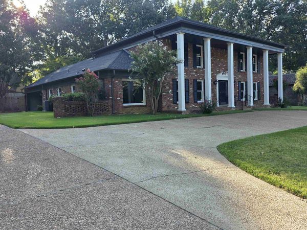 2336 KIRBY PKY, Memphis, TN 38119
