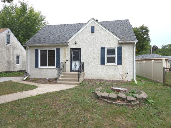 1715 Race Street, Saint Paul, MN 55116