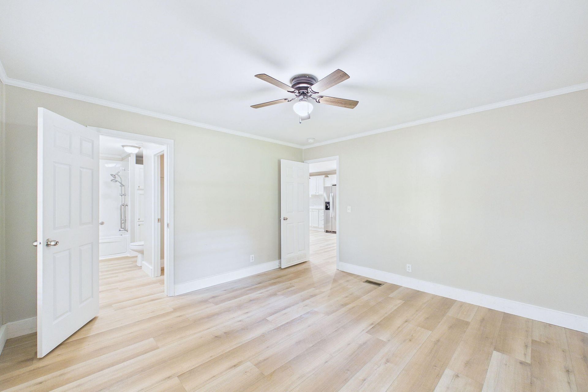 632 Levee Drive Photo 17