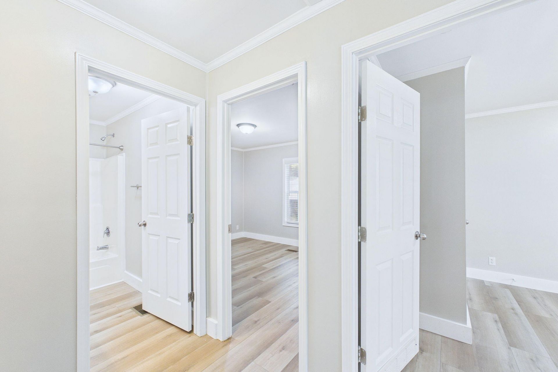 632 Levee Drive Photo 22