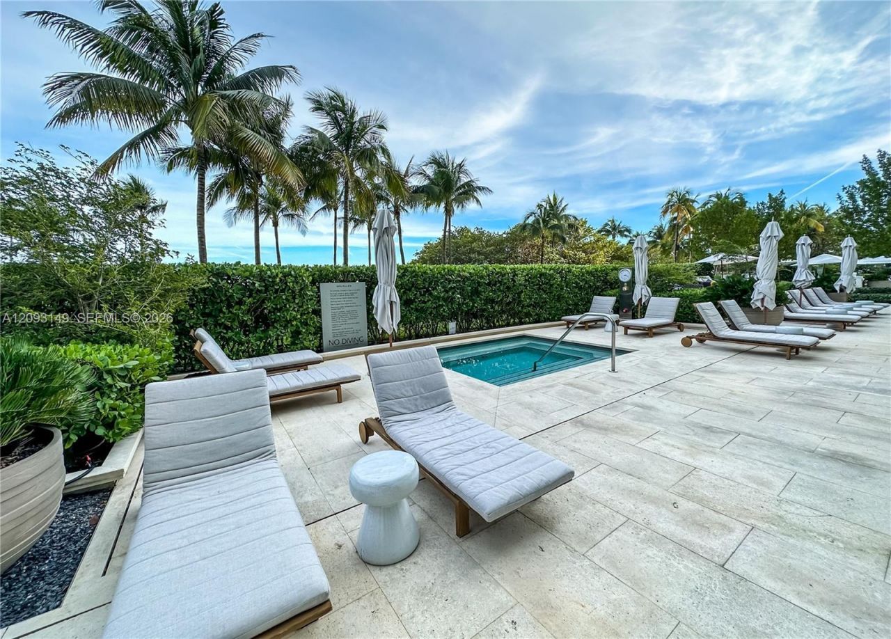 10201 Collins Ave , Unit 705, Bal Harbour, FL 33154 Photo