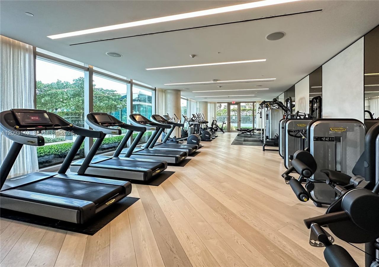 10201 Collins Ave , Unit 705, Bal Harbour, FL 33154 Photo