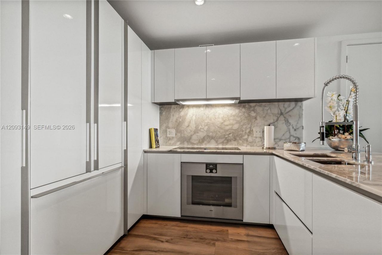 10201 Collins Ave , Unit 705, Bal Harbour, FL 33154 Photo