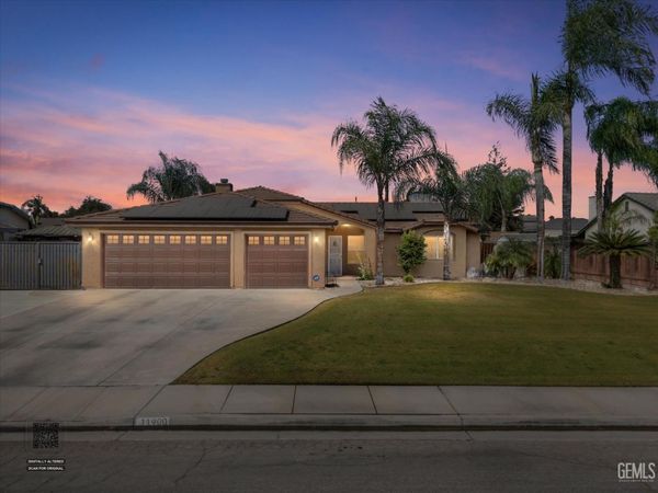 11900 Cotner Avenue, Bakersfield, CA 93312