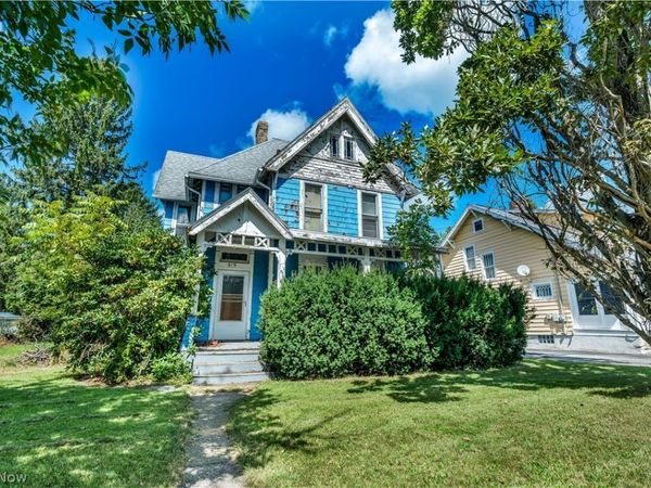 619 W Main Street, Geneva, OH 44041