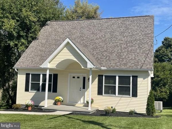 113 CLOVER AVENUE, YEAGERTOWN, PA 17099
