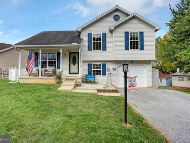 136 S PHILLIPS AVENUE, WAYNESBORO, PA 17268