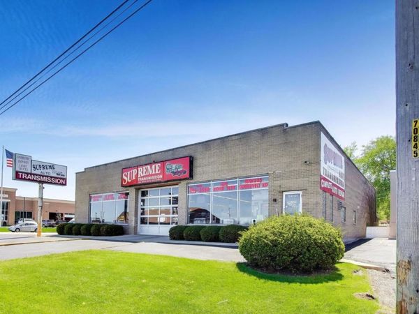 18W325 Roosevelt Road , Oakbrook Terrace, IL 60181