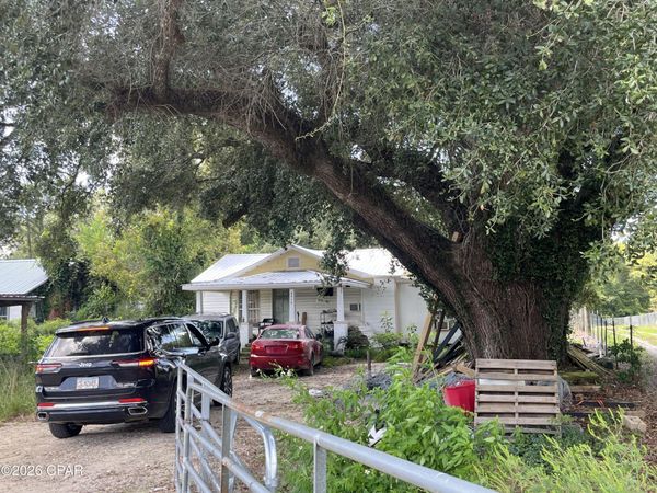 4959 Basswood Road, Bascom, FL 32423