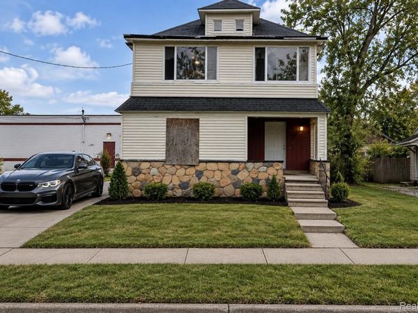 473 S Paddock Street , Pontiac, Mi 48341