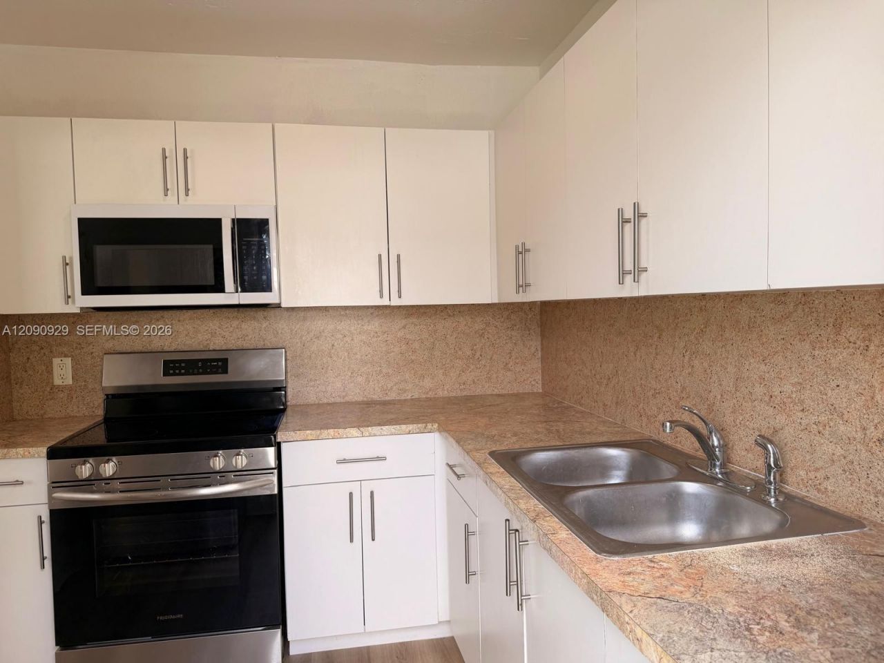 1250 NW 58th St, Miami, FL 33142 Photo