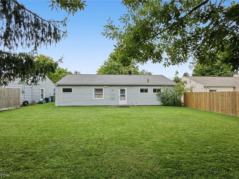 6331 Alderwood Road, Parma Heights, OH 44130 Photo 20