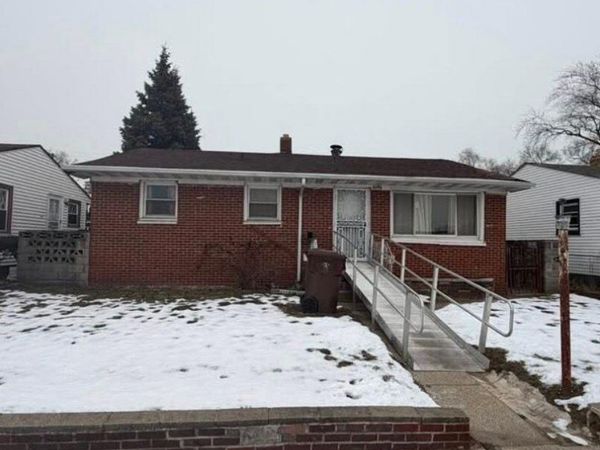 3756 W 21st Avenue , Gary, IN 46404