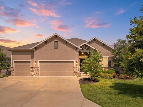 22208 W 121st Street, Olathe, KS 66061
