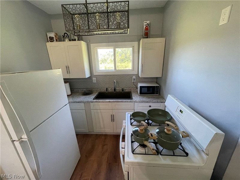 2678 Grand Avenue, Unit DN Rear, Cleveland, OH 44104 Photo 9