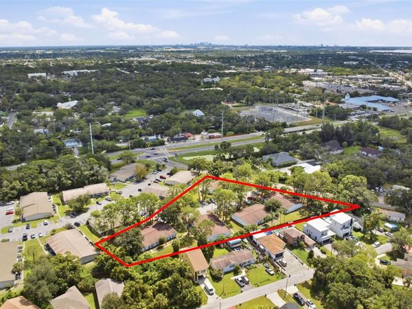 5901 BRYCE LANE , TAMPA, FL 33615