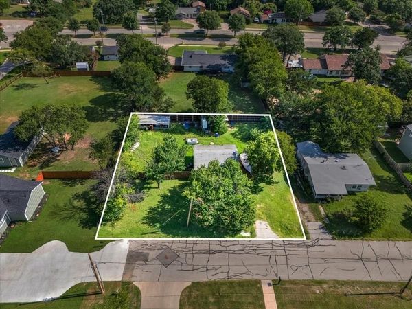 506 Alvarado Street, Mansfield, TX 76063