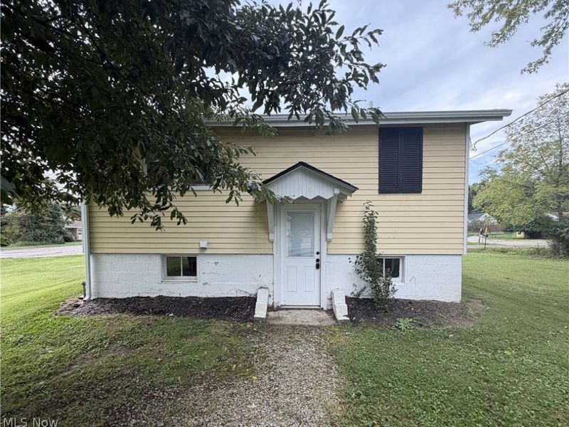2410 Marion Avenue, Zanesville, OH 43701 Photo 3