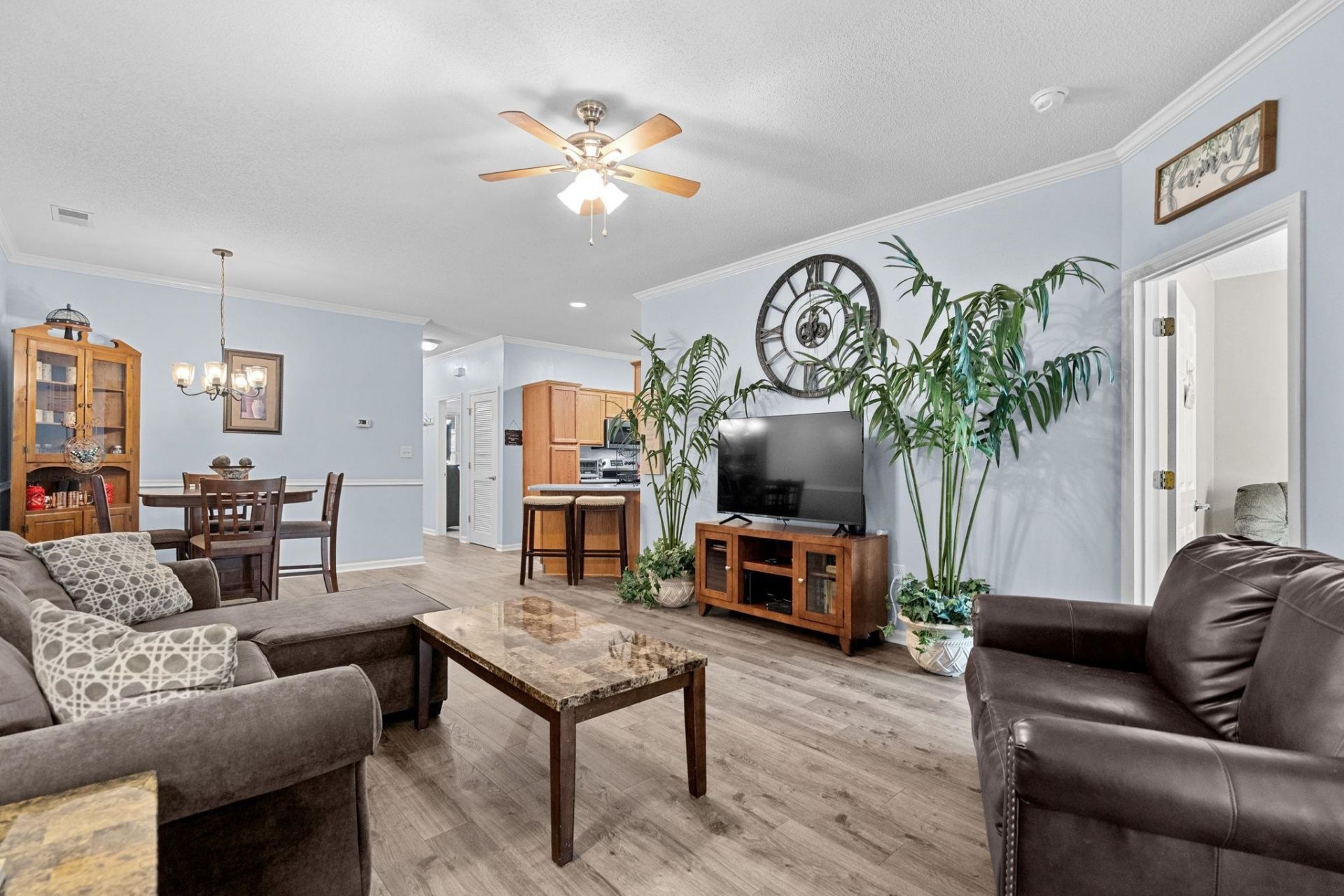 120 Lazy Willow Ln. Photo 9