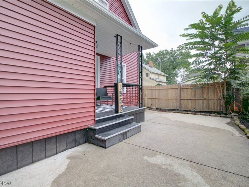 1950 W 50th Street, Cleveland, OH 44102 Photo 3