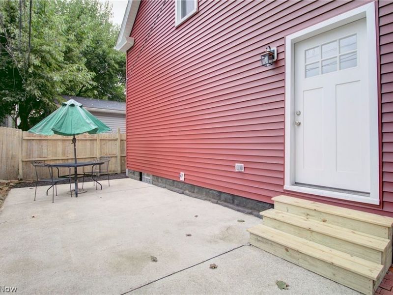 1950 W 50th Street, Cleveland, OH 44102 Photo 33