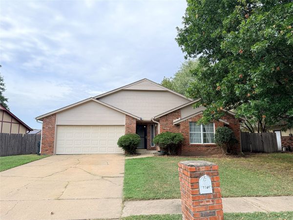 12207 E 82nd Street N, Owasso, OK 74055