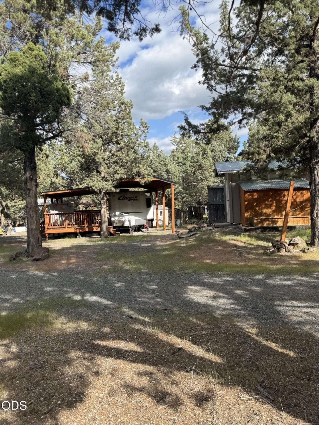 12032 SW Hunters Loop, Culver, OR 97734 Main Photo