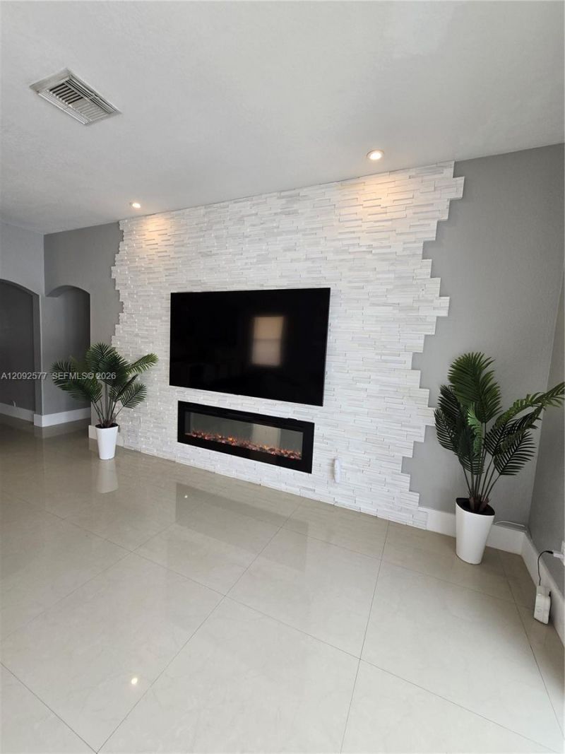 5372 SW 131st Ter , Miramar, FL 33027 Photo