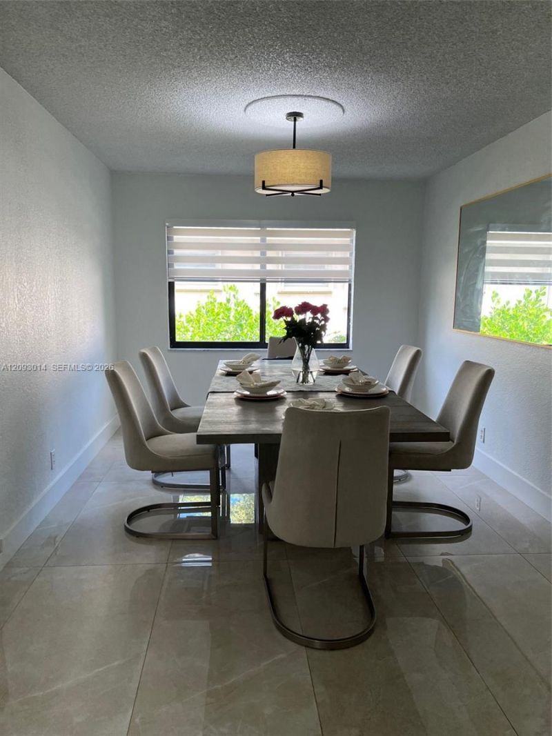 10860 NW 40th St, Coral Springs, FL 33065 Photo